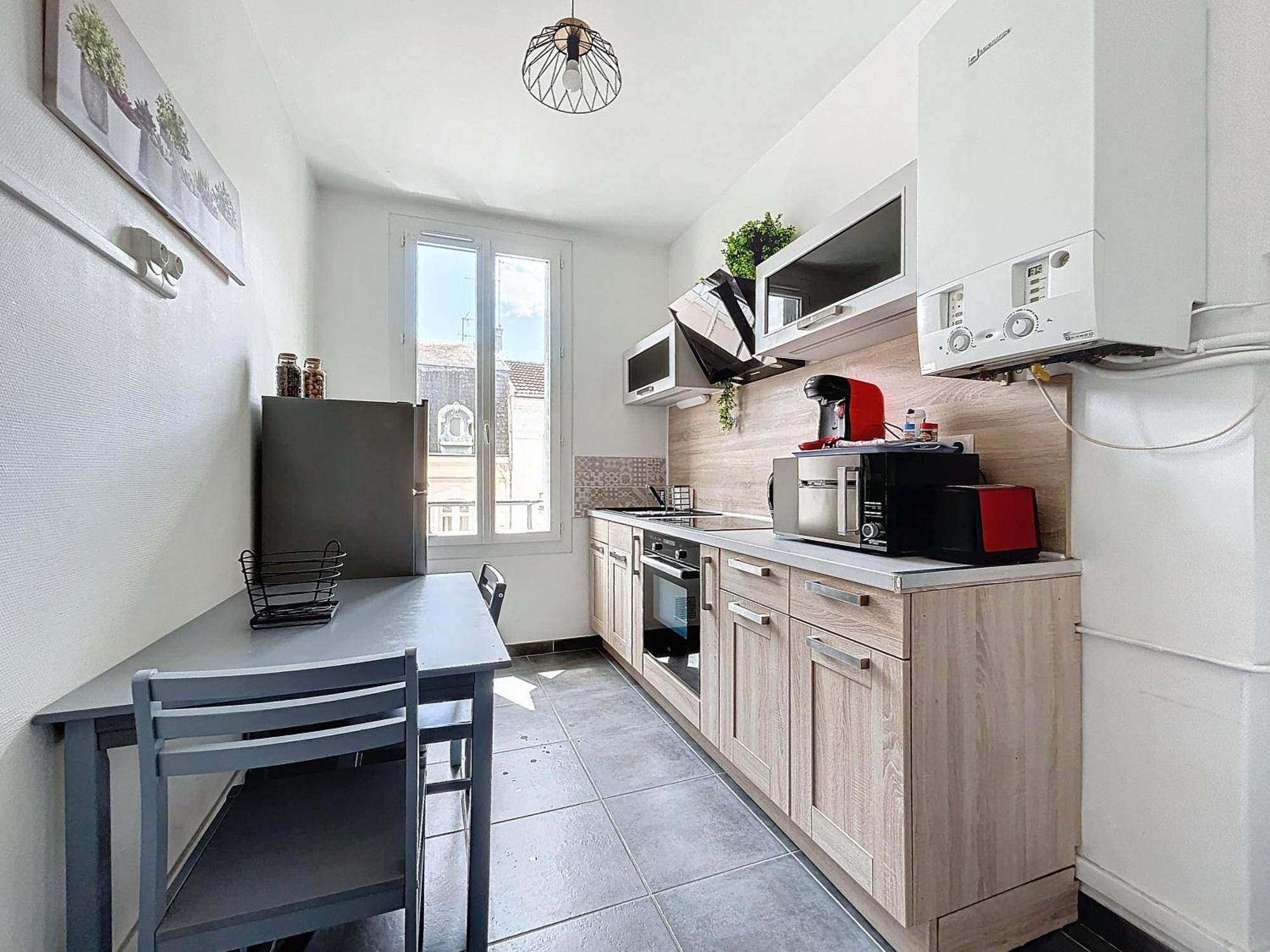 Appartement Le 4-F2 Centre Historique à Montluçon Extérieur photo
